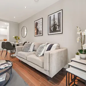 canary-wharf-luxurious-one-bed-flat.brighton-hotels-england.com/